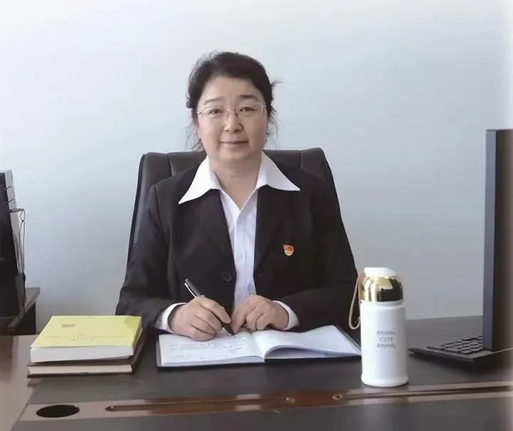 华展精英班| |一中优秀教师加持 为梦想插上翅膀